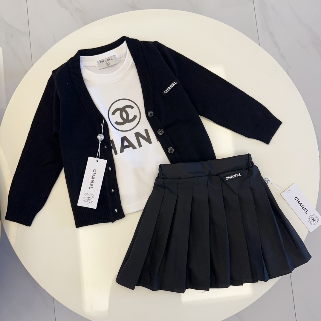 child/Girls' clothing